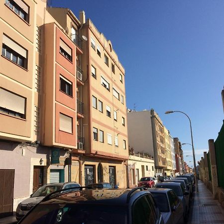 Malaga Habitacion En Apartamento Carlos Haya Lägenhet Exteriör bild