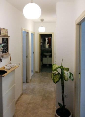 Malaga Habitacion En Apartamento Carlos Haya Lägenhet Exteriör bild